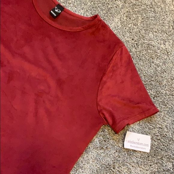 Windsor bodycon T-Shirt dress in burgundy - Picture 3 of 4